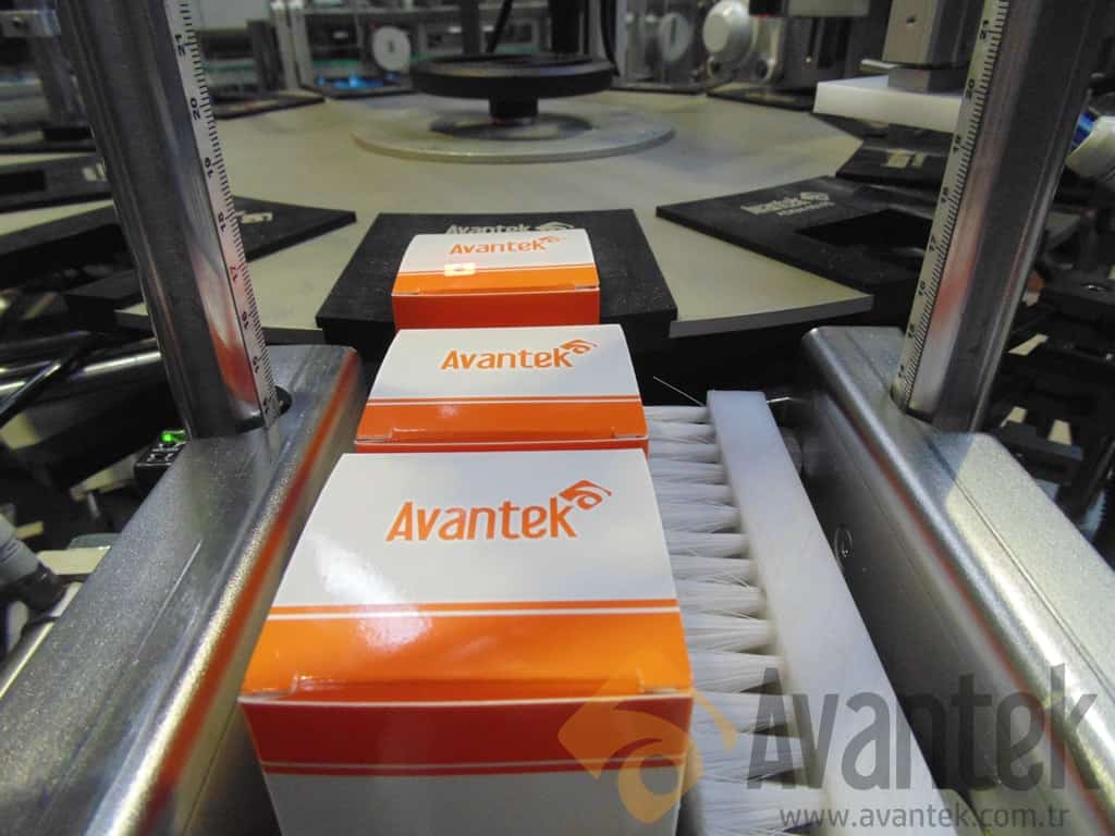 Avantek-Dikey-Kutulama-Makinesi-4 - Avanpak : Kutulama Makinaları | Paketleme ve Dolum Makinaları